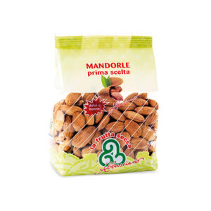 Selected Unshelled Almonds 1kg