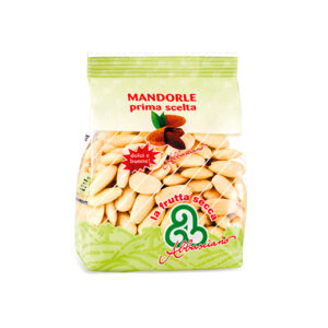 Sweet Peeled Almonds 1kg